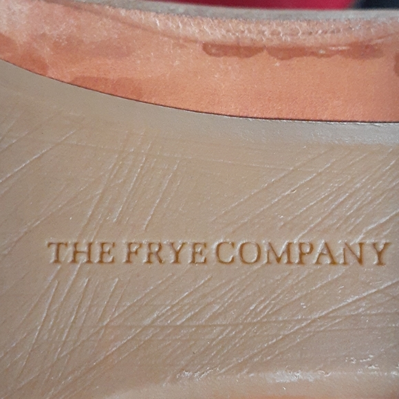 FRYE FLATS - Picture 9 of 9